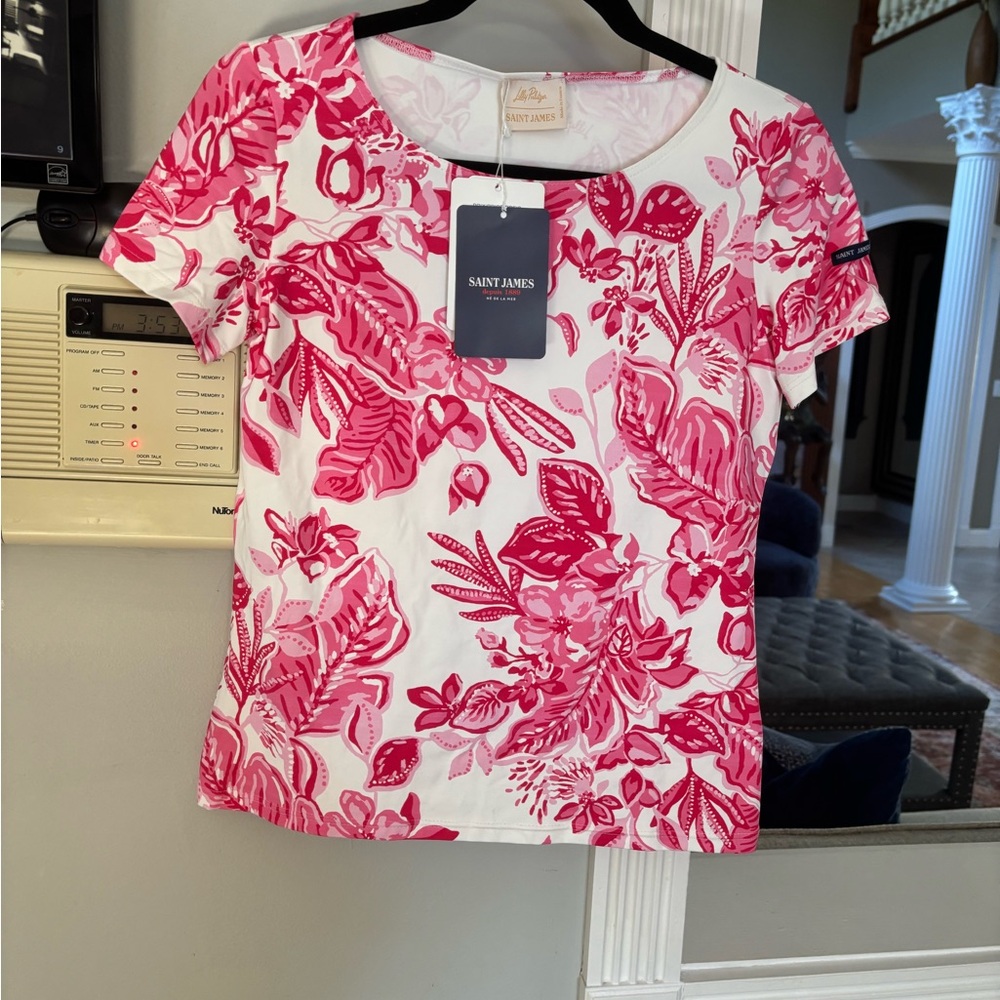 Saint James , Lilly Pulitzer Red and White Floral Blouse
